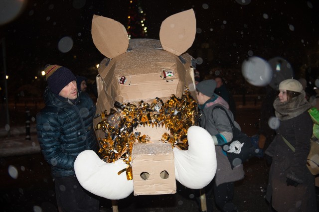 Protest przeciw odstrzałowi dzików pod Sejmem (9/01/2019)