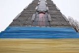 Na obelisku na poznańskiej Cytadeli pojawiła się flaga Ukrainy. Zobacz zdjęcia