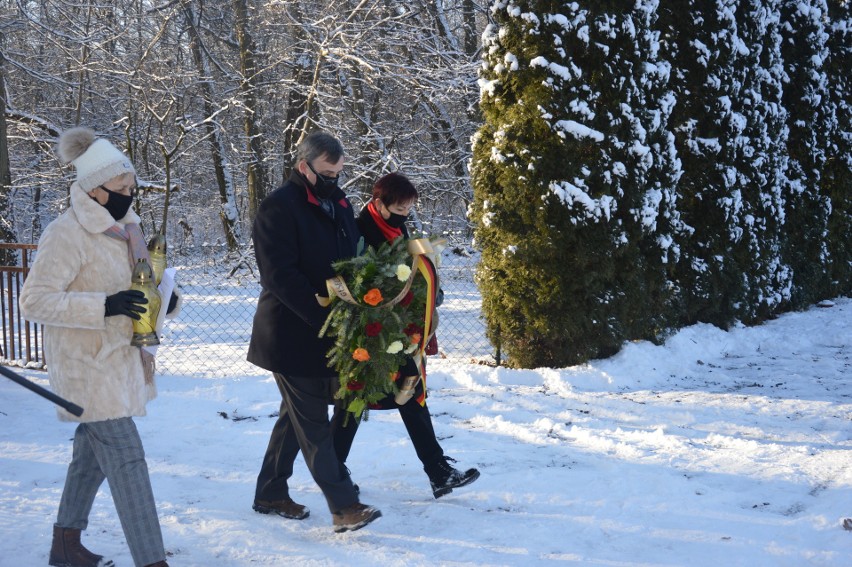 Łambinowice. Rocznica Tragedii Górnośląskiej. Oddano hołd ofiarom