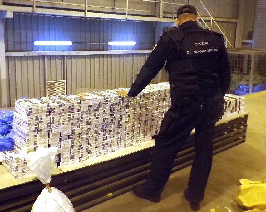 Udaremniono przemyt papierosów o wartości 47 tys. złotych 