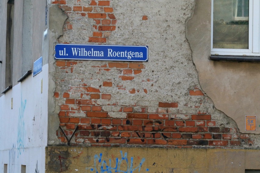 Przy ulicy Roentgena ściany nie potrzebują żadnych...
