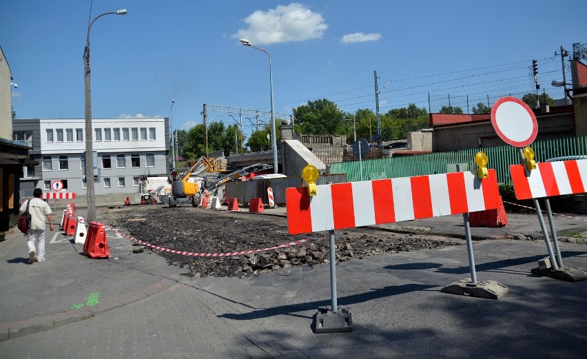 Na Kunickiego inaczej jeździmy pod wiaduktem (ZDJĘCIA)