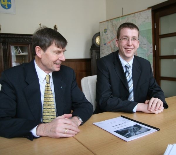 - W przyszłości widziałbym się w roli prezydenta - zadeklarował Paweł Rasek (z prawej).