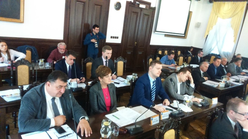 Sesja Rady Miasta Rzeszowa. Decydują o cenach biletów MPK