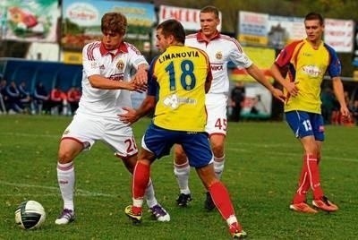 Piłkarze Wisły w poprzednim sezonie wygrali w Limanowej 2:1 w meczu Pucharu Polski FOT. ANDRZEJ BANAŚ