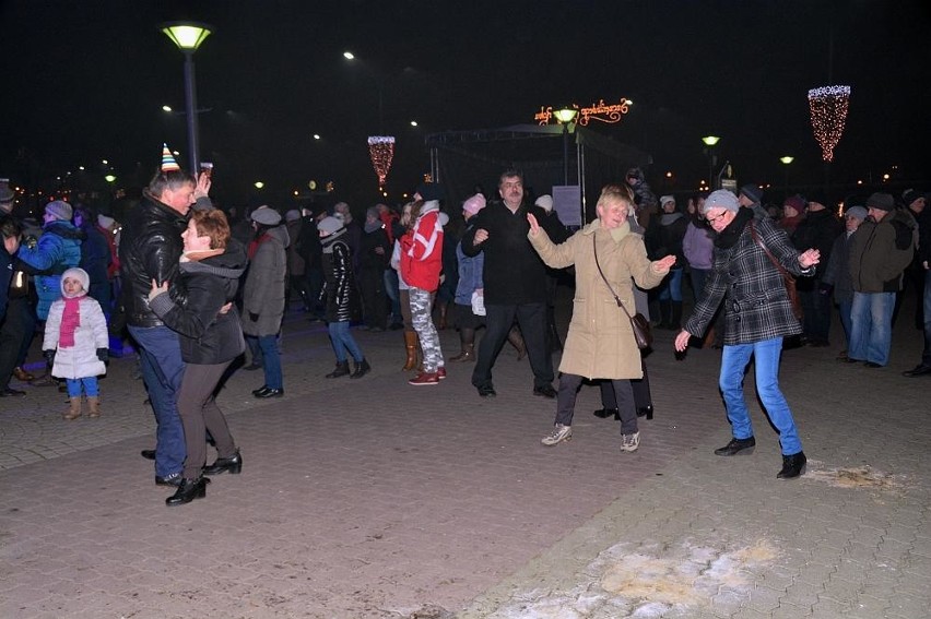 Tak bawiliśmy się na sylwestrze plenerowym w Dąbrowie...