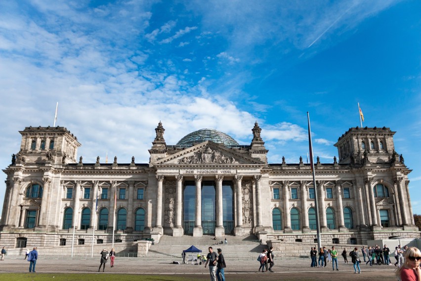 Reichstag to jedna z głównych atrakcji Berlina. Można go...