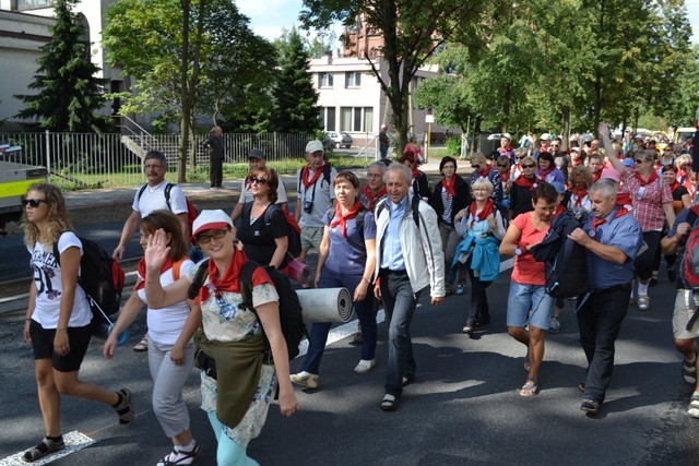 Rybnicka Pielgrzymka na Jasną Górę Wyruszyła