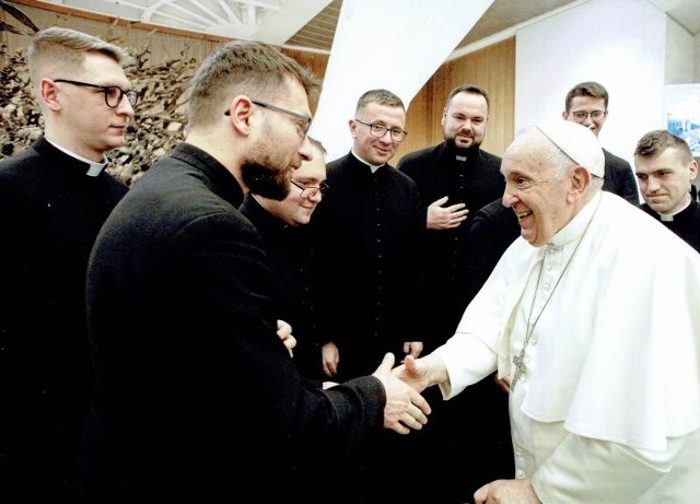 Kapłani z diecezji kieleckiej mieli okazję porozmawiać z papieżem Franciszkiem.