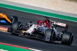Genialne okrążenie Kimiego Raikkonena w GP Portugalii. Kierowca Alfa Romeo Racing Orlen awansował na nim o dziesięć pozycji! [WIDEO]