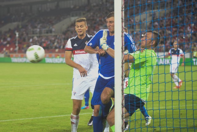 W sierpniowym meczu tych drużyn w Zabrzu padł remis 1:1. Zobacz zdjęcia z tamtego meczu.