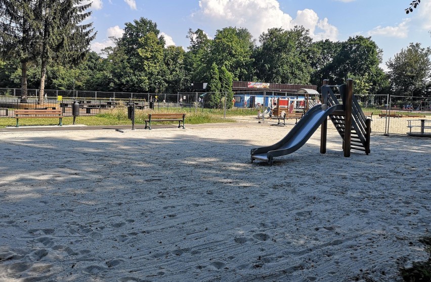 Kraków. Park Jordana wzbogacił się o wodne atrakcje. Ale przez wirusa na razie pozostaną niedostępne [ZDJĘCIA]