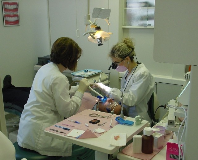 NFZ wybrał stomatologów, którzy mają najlepszy sprzęt