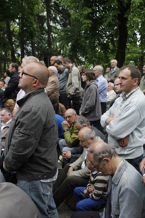 Pielgrzymka mężczyzn do Piekar pod hasłem Rodzina Miłością...