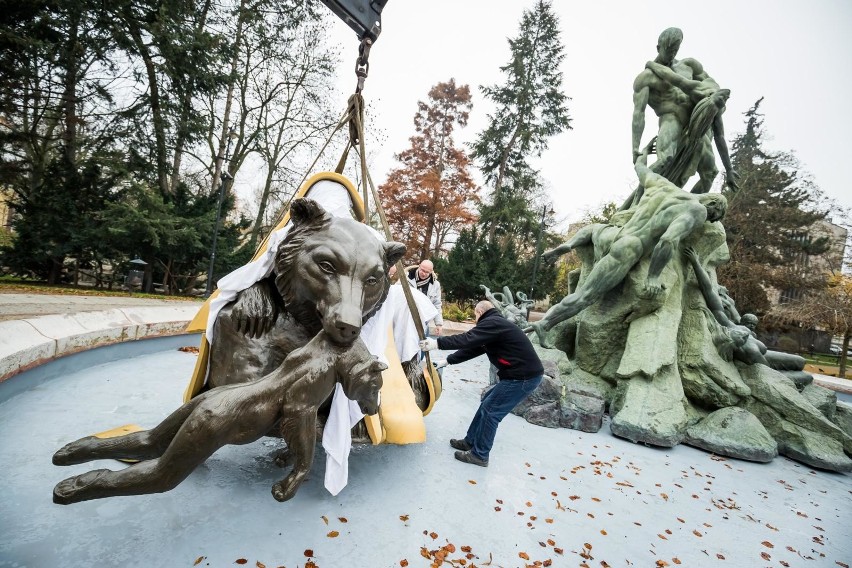 Niedźwiadki z Potopu po remoncie wróciły do domu [zdjęcia, wideo]