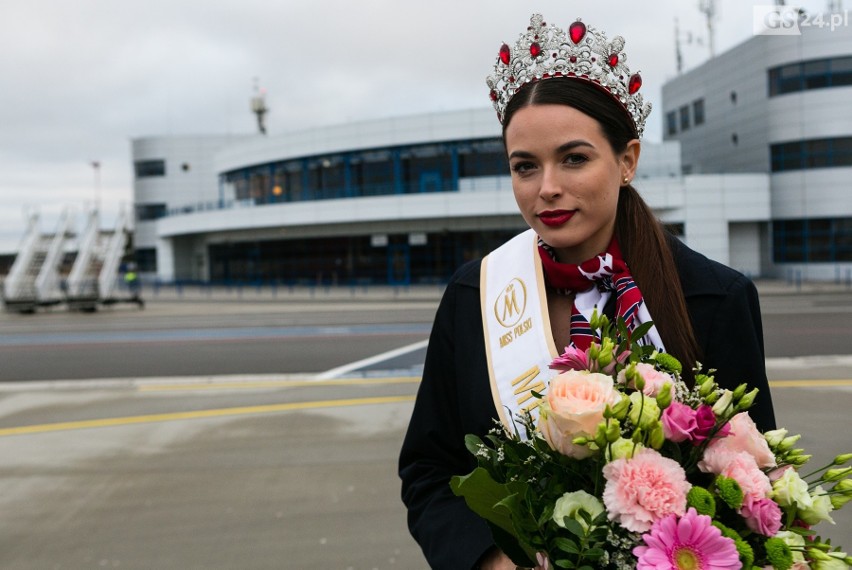 Miss Polski 2018 - Olga Buława ze Świnoujścia - na lotnisku w Goleniowie [ZDJĘCIA]