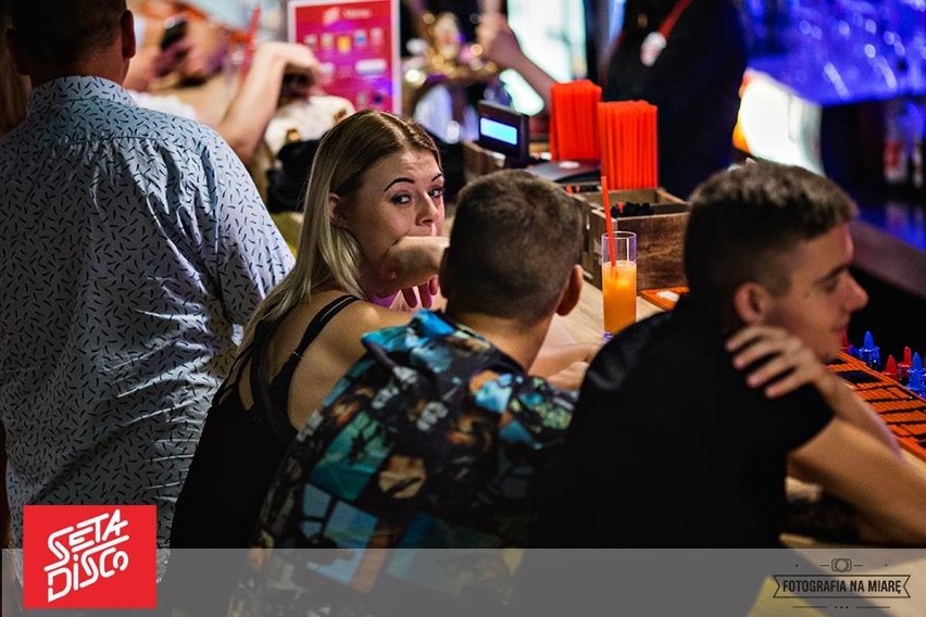 Impreza w pubie Seta Disco w Bydgoszczy [zdjęcia]