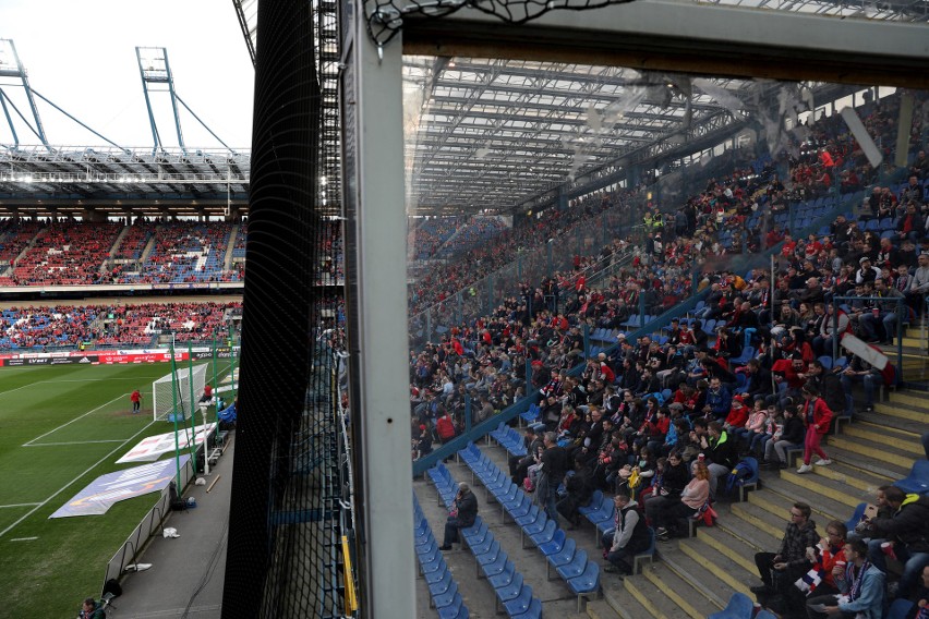 Kibice na meczu Wisła - Legia wypełnili cały stadion!