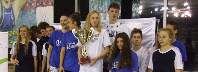 Unia Oświęcim była najlepszą ekipą zimowych MP juniorów 16-letnich na krótkim basenie.