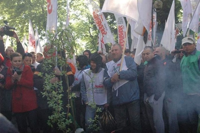 Związkowcy nie chcą kolejnych wyborów w KGHMPowodem ministra niepowoływania związkowców do rady nadzorczej jest zorganizowanie przez nich akcji protestacyjnej.