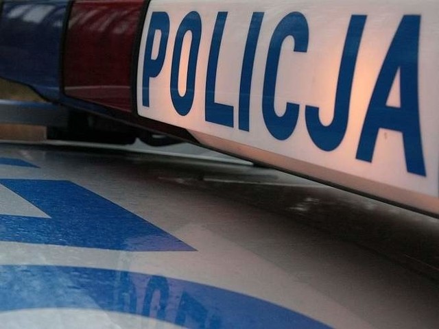 Policjanci zostali poinformowani o wypadku na drodze Witanowo &#8211; Łubno.