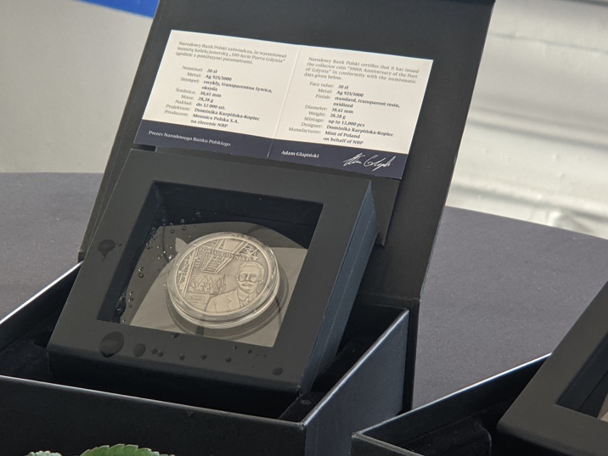 100-lecie Portu Gdynia. Narodowy Bank Polski wyemitował kolekcjonerską monetę