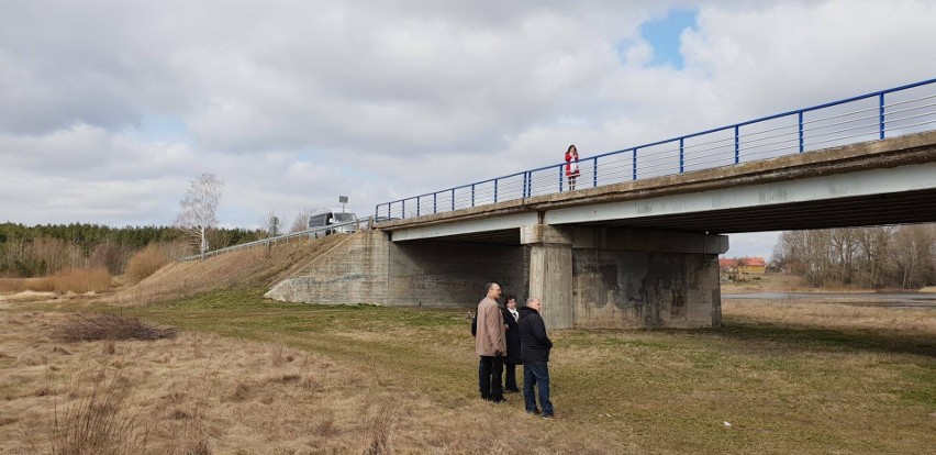 Most w Doktorcach w 2019 r. podczas objazdu dróg przez...