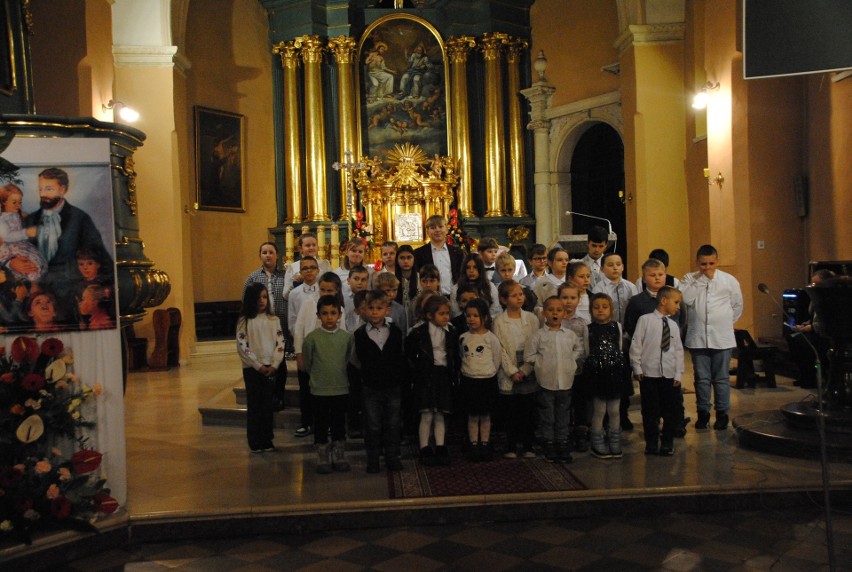 Piękne obchody Dnia Patrona jędrzejowskiego Caritasu,...