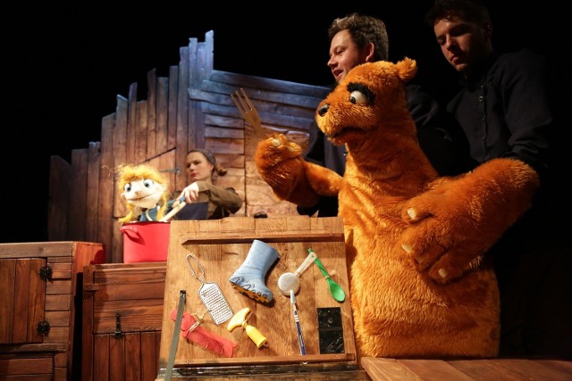 "Masza i Niedźwiedź" oraz "Szwejk" to propozycje Teatru Lalki Tęcza na ten weekend i następny tydzień