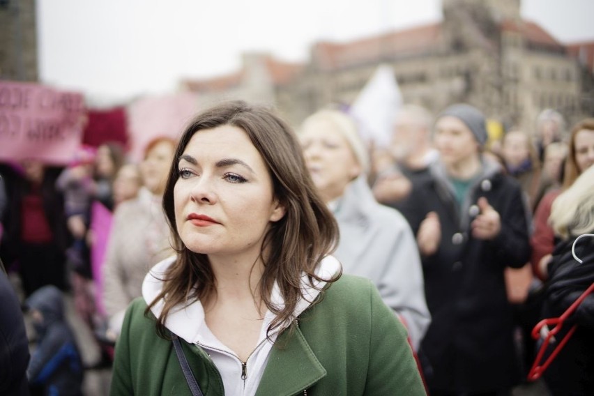 Manifestacja na placu Mickiewicza: "Stop dla zakazu aborcji....