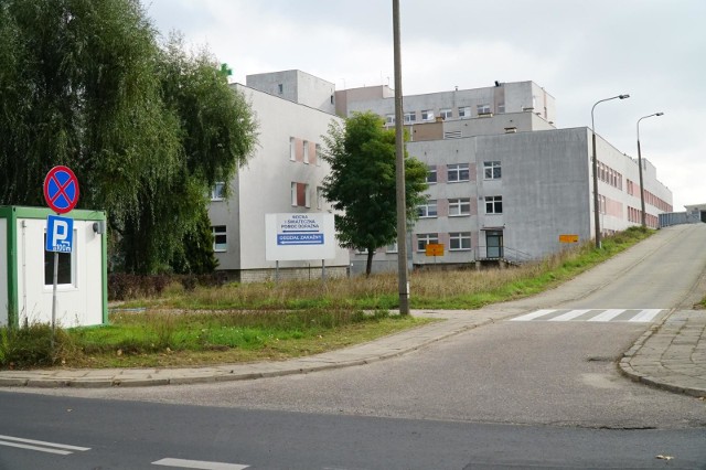 W czwartek, 26 listopada w poznańskim szpitalu im. Strusia, który zajmuje się chorymi z COVID-19, było hospitalizowanych 352 pacjentów.