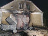 Stokowo Szerszenie. Pożar drewnianej dobudówki. Ogień gasiły trzy wozy strażackie (zdjęcia)