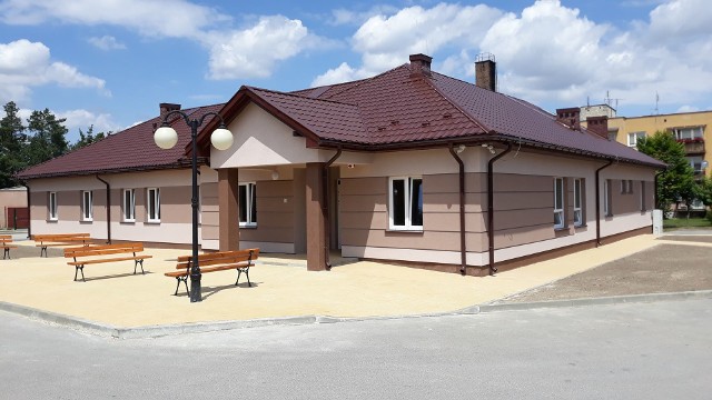 Ośrodek zdrowia w Ciepielowie kosztował ponad 1,3 miliona złotych. Posiada 24 różnego rodzaju pomieszczeń.