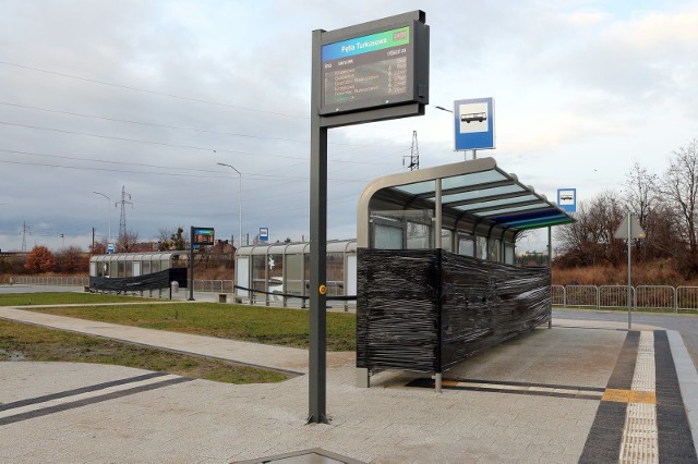 W październiku ubiegłego roku poznaliśmy propozycje przebiegu linii na Prawobrzeżu po oddaniu pętli autobusowej  „Turkusowa”