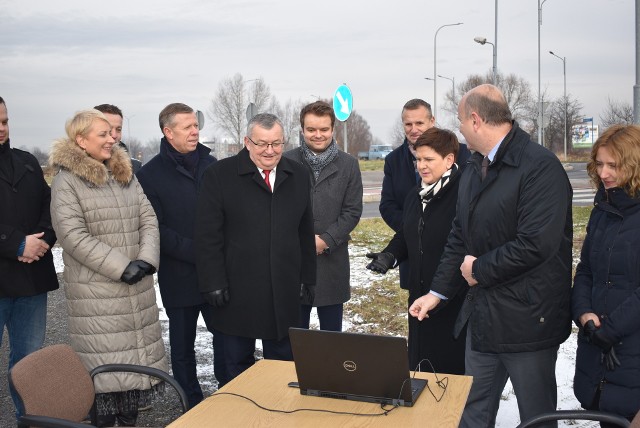 Przetarg na budowę obwodnicy Oświęcimia wraz mostem na Sole ogłoszony został na skrzyżowaniu ulic Zatorskiej i Batorego