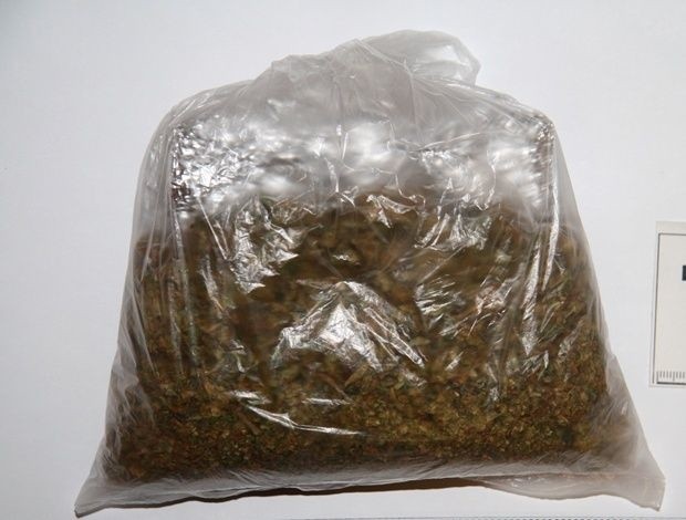 Policjanci znaleźli u 20-latka ponad 140 gramów marihuany.