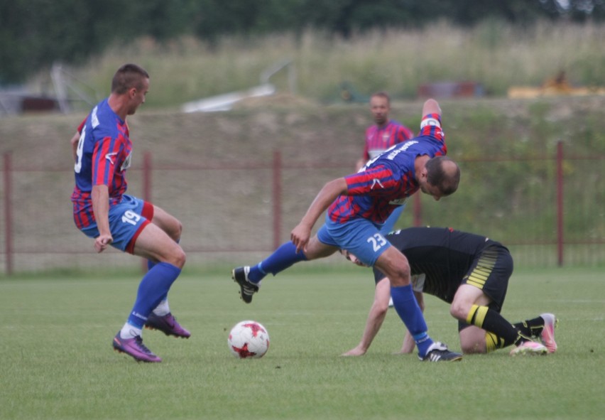 Polonia Bytom - Ruch Radzionków 1:1 W pierwszym meczu...