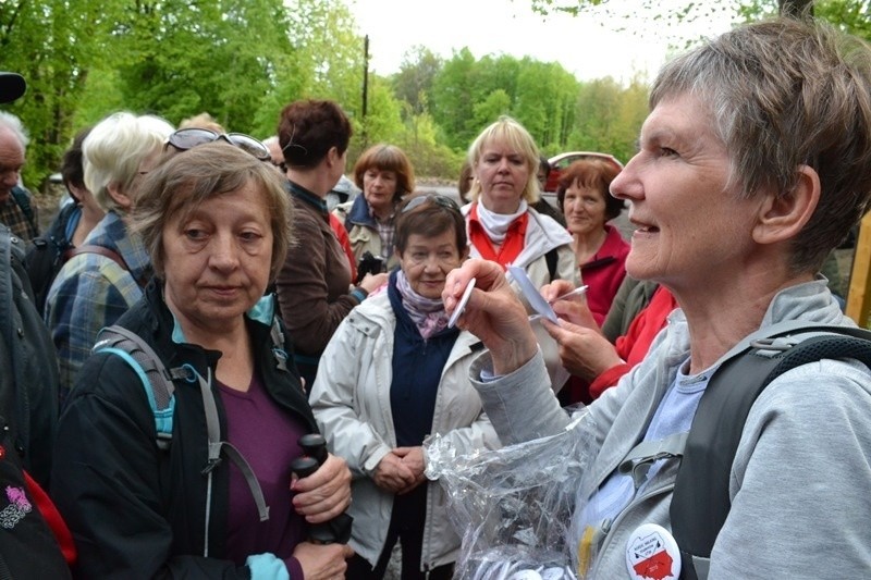 Bielsko-Biała: seniorzy włączyli się w ogólnopolski marsz UTW 2015 [ZDJĘCIA]