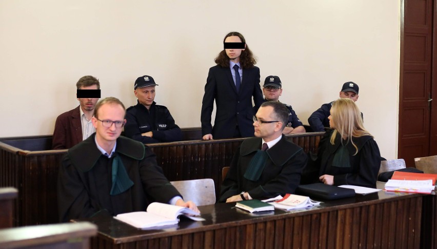 Polak oskarżony o terroryzm przed sądem w Łodzi [ZDJĘCIA]