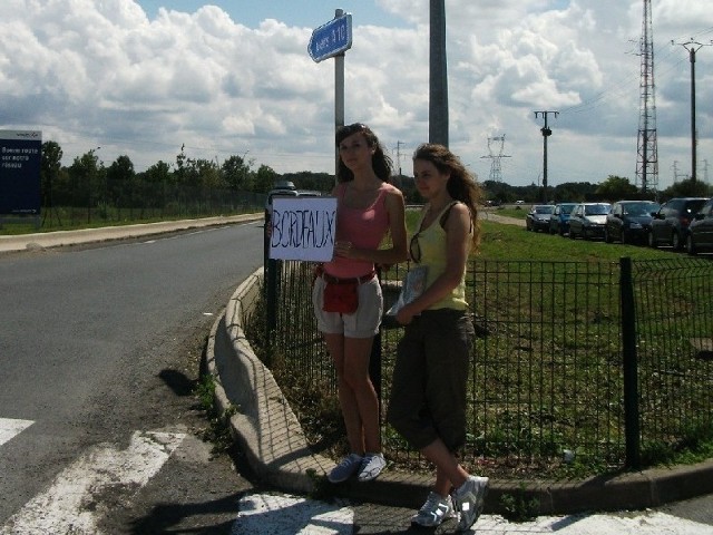 Monika i Karolina Kępczyńskie z Przemyśla przejechały autostopem po Europie prawie 6 tys. km.