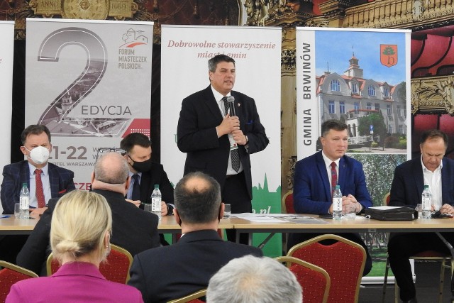 Burmistrz Grzegorz Cichy jest prezesem zarządu Unii Miasteczek Polskich