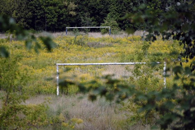 Stadion Szyca w Poznaniu ma szansę niedługo odzyskać dawny blask. Zobacz więcej zdjęć ---->Zdjęcia stadionu pochodzą z września 2022 roku.