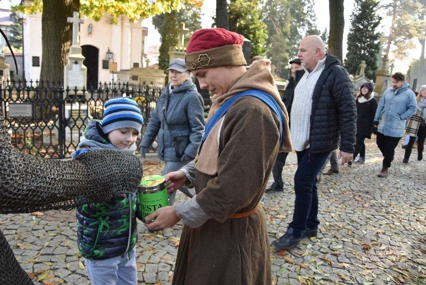 Tarnów. Pandemia nie przeszkodzi w organizacji kwesty na Starym Cmentarzu