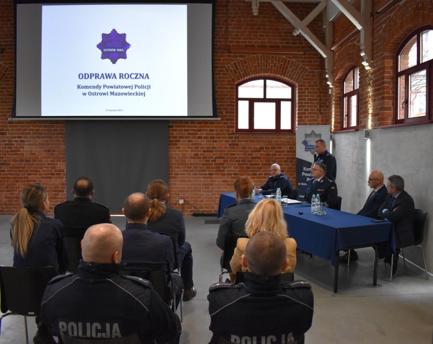 Ostrowska policja podsumowała rok 2022. Spotkanie odbyło się 27.01.2023 w Jatkach
