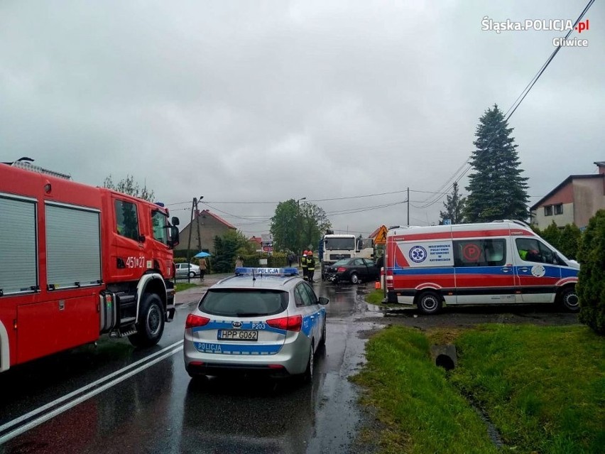 Tragedia w Łanach Wielkich: 78-letni kierowca fiata zginął w...
