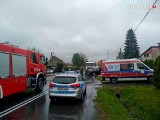 Tragedia w Łanach Wielkich: 78-letni kierowca fiata zginął w zderzeniu z ciężarówką ZDJĘCIA