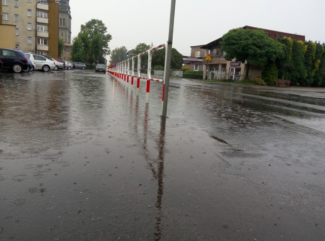 Radlin: Ulewa w mieście, zalane ulice. Uważajcie