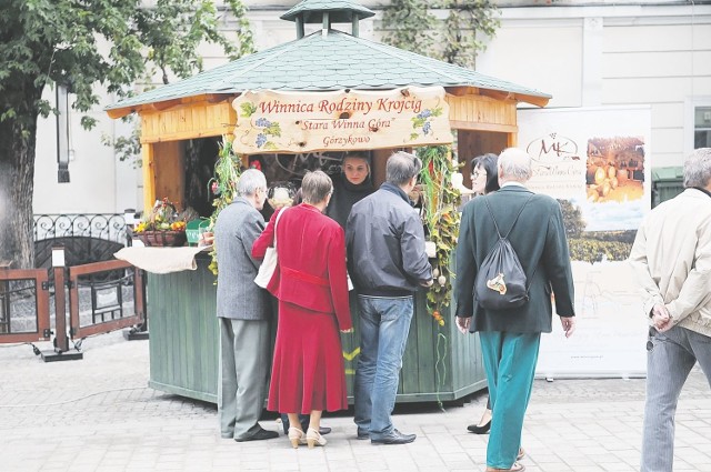 W domkach winiarskich będzie mozna kupić sadzonki