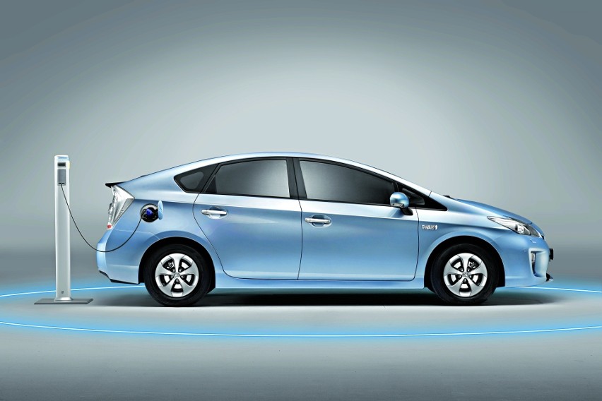 Toyota Prius plug-in to skrzyżowanie hybrydy z autem...