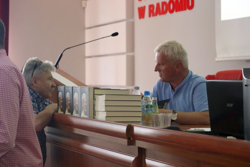 Michał Listkiewicz na spotkaniu z radomskimi sędziami piłkarskimi. Zobacz zdjęcia